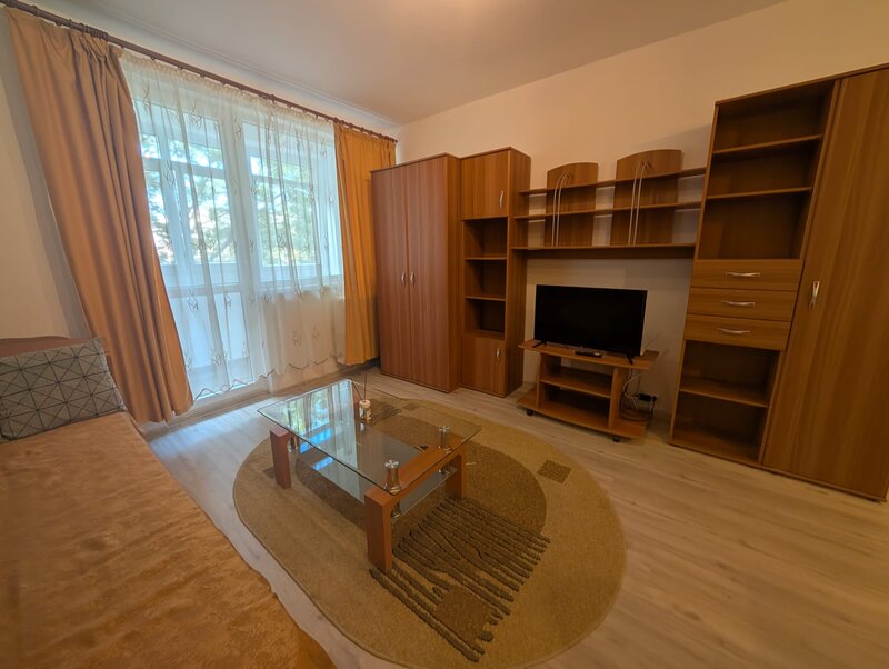 Parc Moghioros, metrou, apartament 2 camere, bloc reabilitat